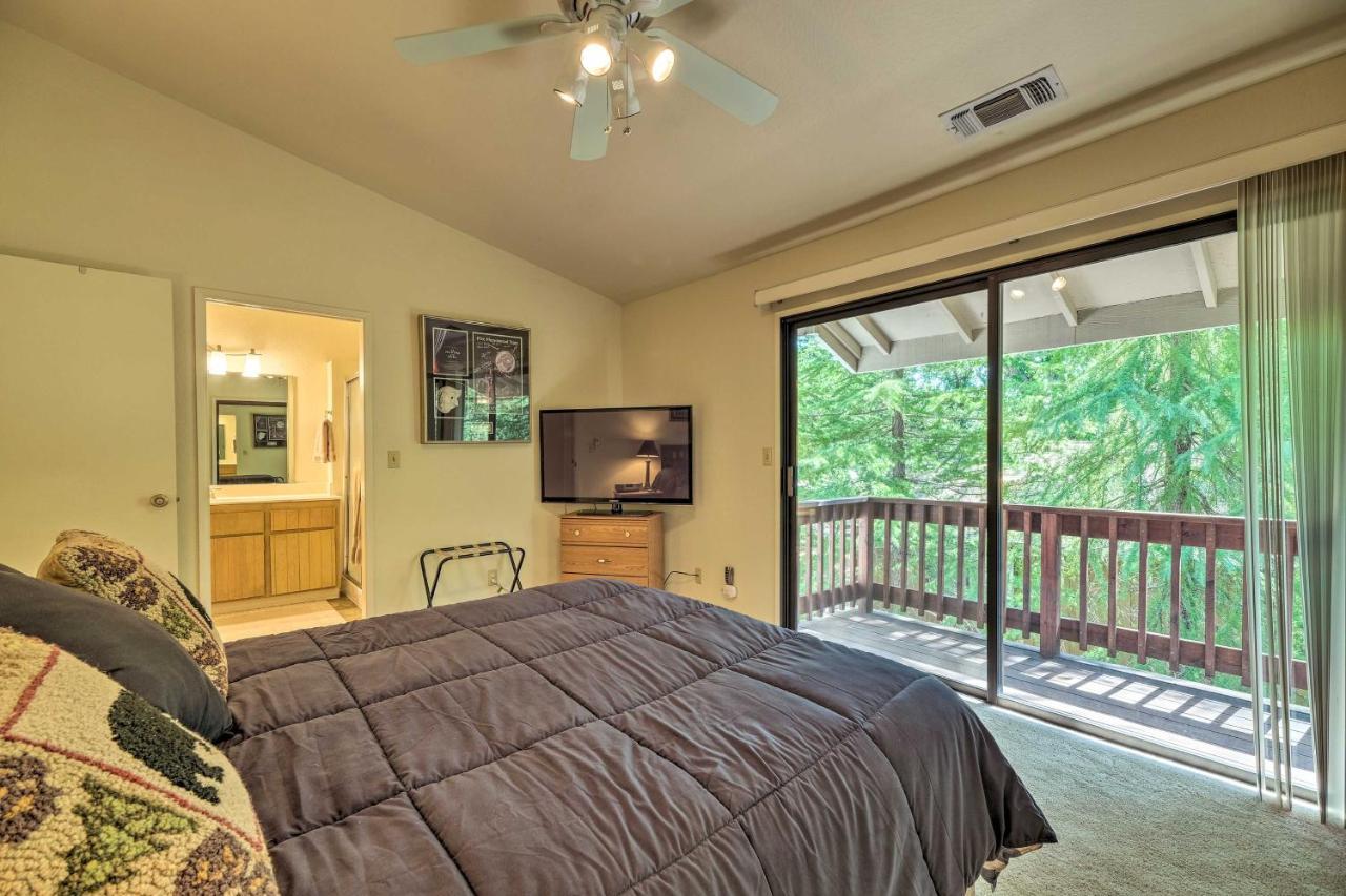 Pine Mountain Lake Haven With Spacious Deck! Groveland Exterior foto